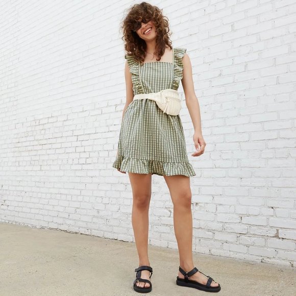 wild fable Dresses & Skirts - Wild Fable Green Plaid Sleeveless Ruffle Apron Front Short Dress